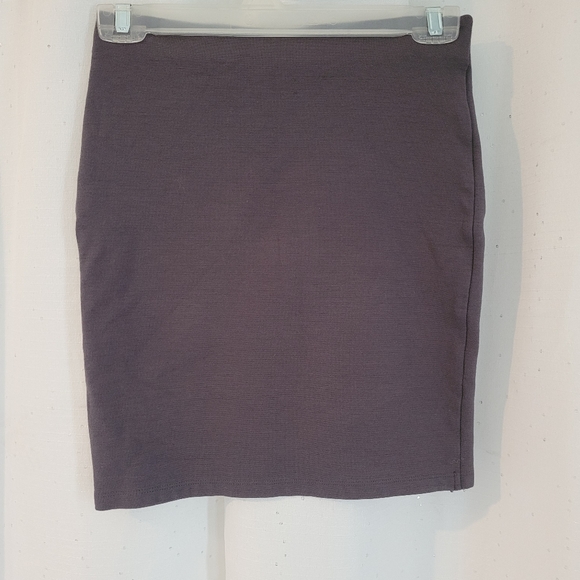ARITZIA TALULA MINI SKIRT - Picture 3 of 10